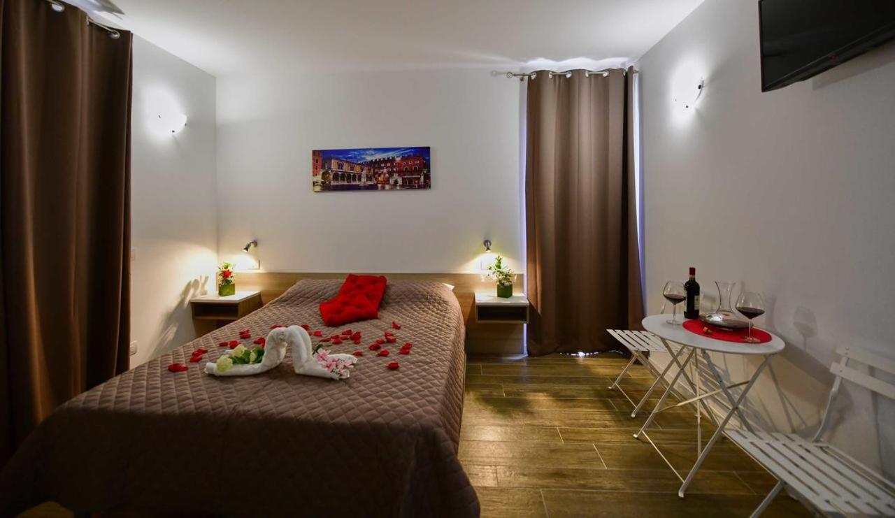 La Terrazza Sul Garda Ξενοδοχείο Εξωτερικό φωτογραφία